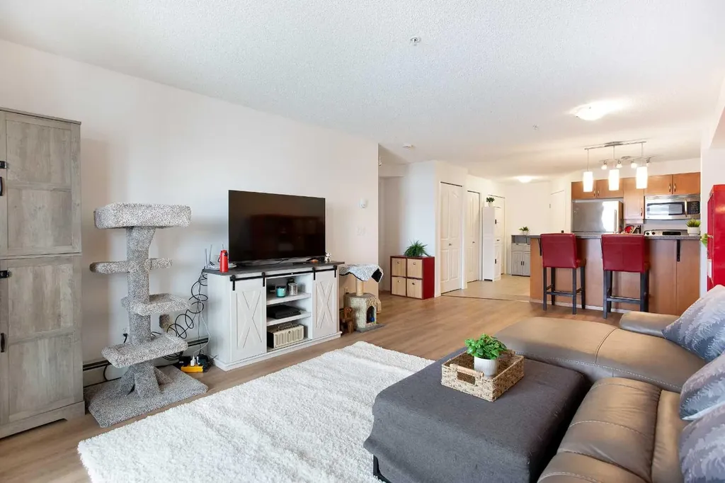 60 Panatella Street NW Calgary AB T3K 0M4
