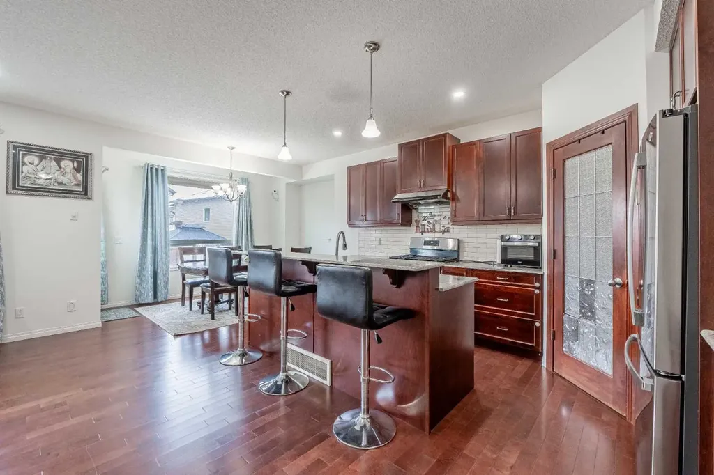 482 Skyview Ranch Way NE Calgary AB T3N 0H2