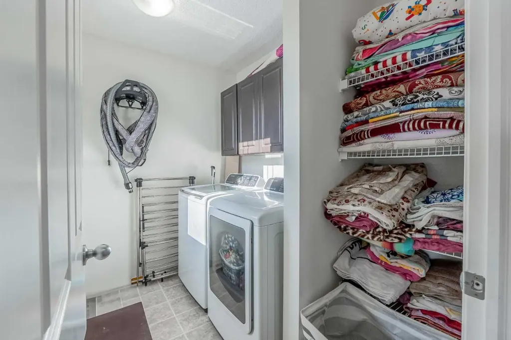 482 Skyview Ranch Way NE Calgary AB T3N 0H2