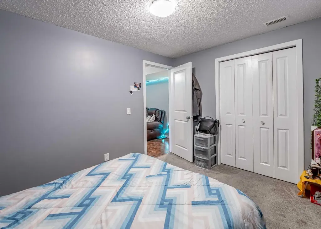 482 Skyview Ranch Way NE Calgary AB T3N 0H2