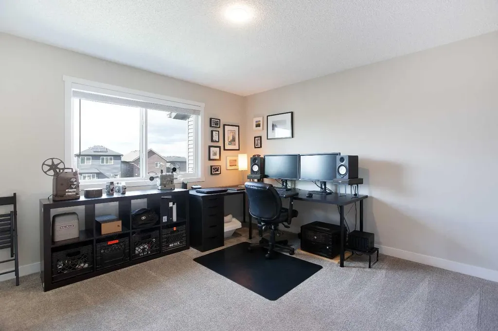 380 Belmont Avenue SW Calgary AB T2X 4H8