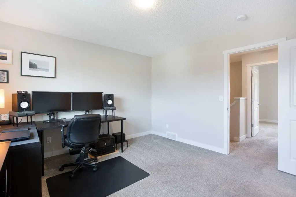 380 Belmont Avenue SW Calgary AB T2X 4H8