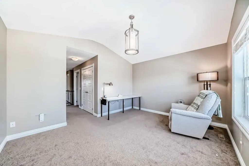 46 Nolanfield Road NW Calgary AB T3R 0N1