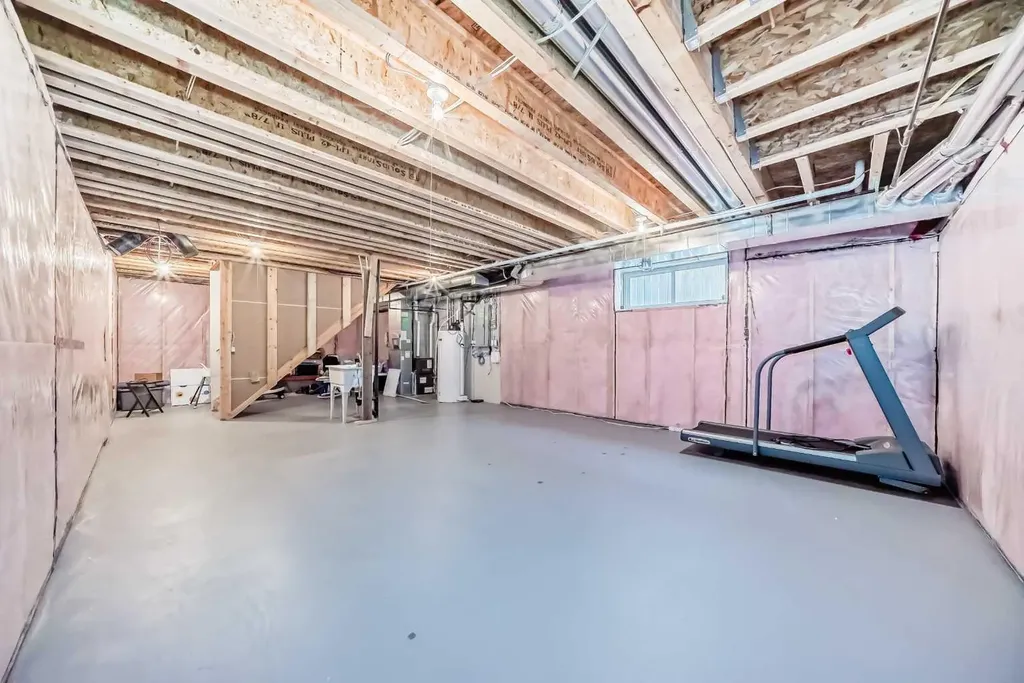 46 Nolanfield Road NW Calgary AB T3R 0N1