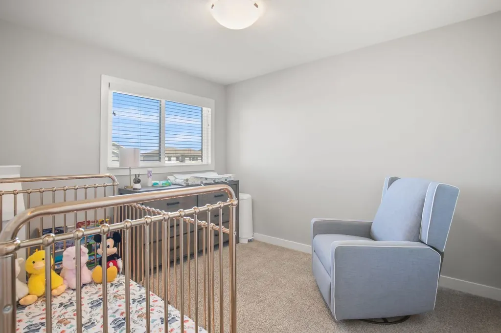 95 Palmer Circle Blackfalds AB T4M 0N7