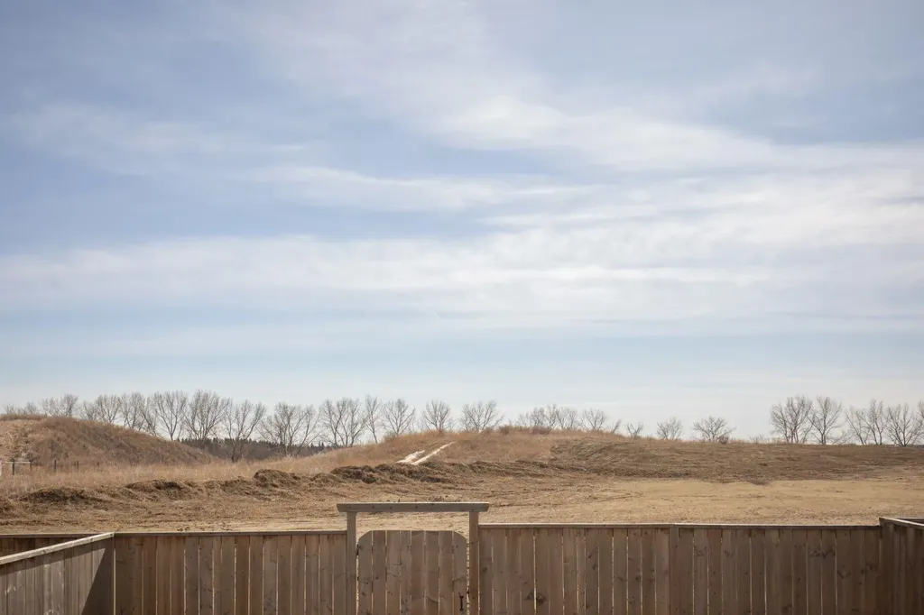 95 Palmer Circle Blackfalds AB T4M 0N7