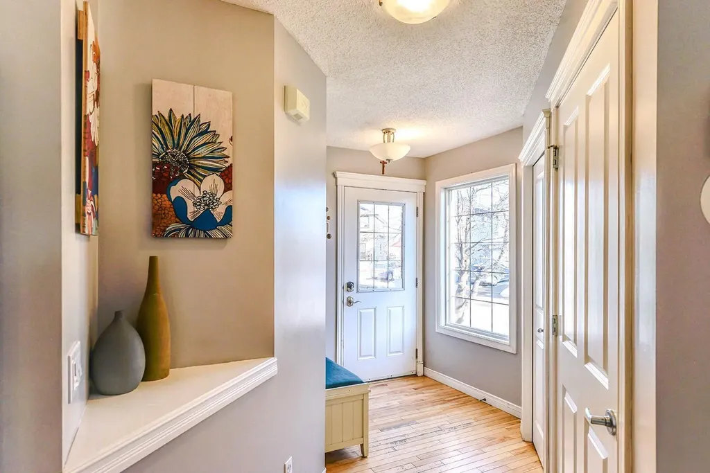 88 Evansford Road NW Calgary AB T3P 1G8