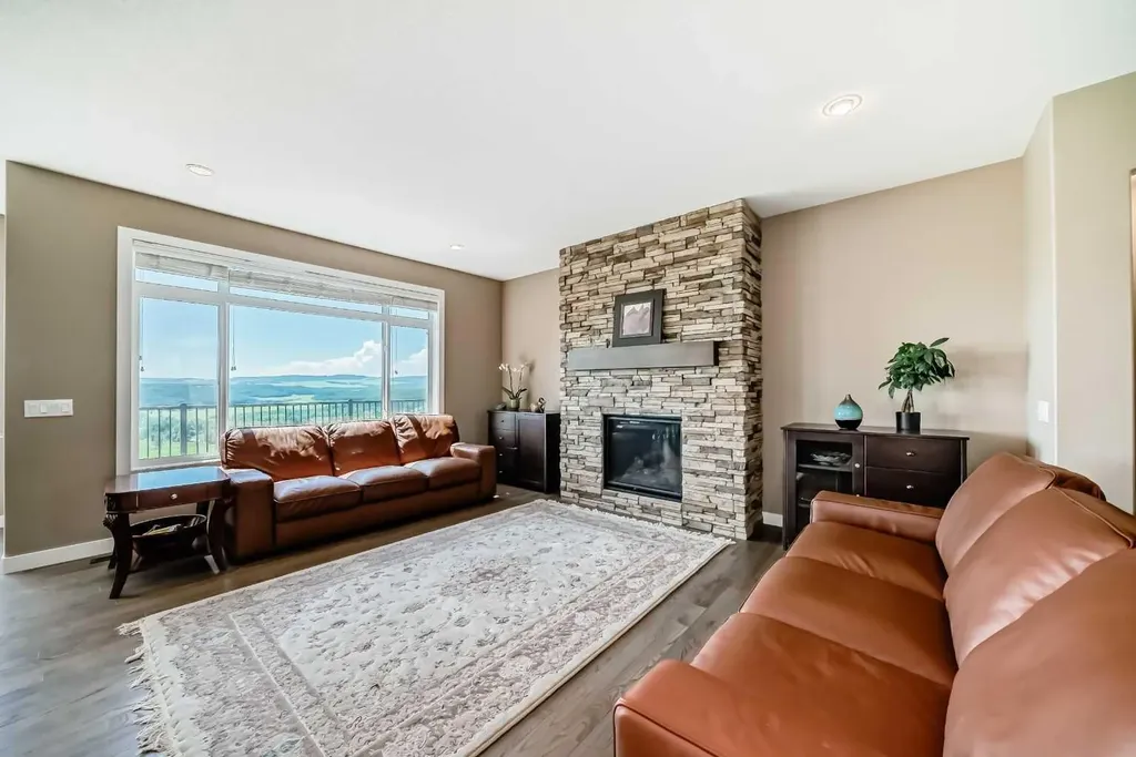 196096 144 Street W Rural Foothills County AB T1S1R8