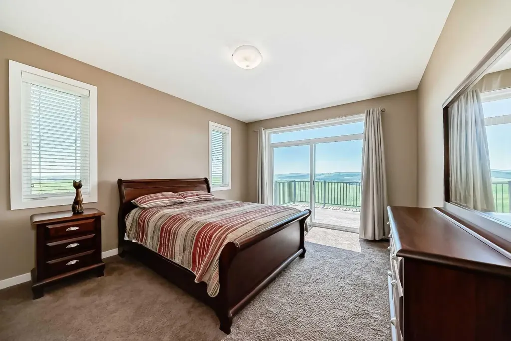 196096 144 Street W Rural Foothills County AB T1S1R8