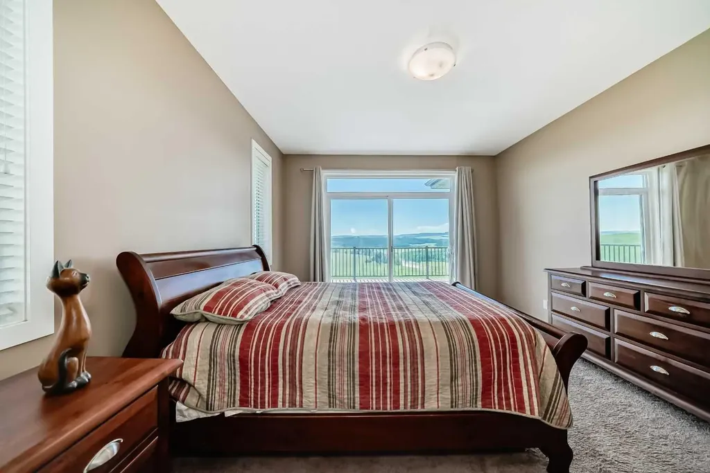 196096 144 Street W Rural Foothills County AB T1S1R8