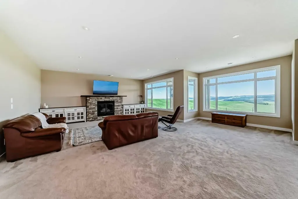 196096 144 Street W Rural Foothills County AB T1S1R8