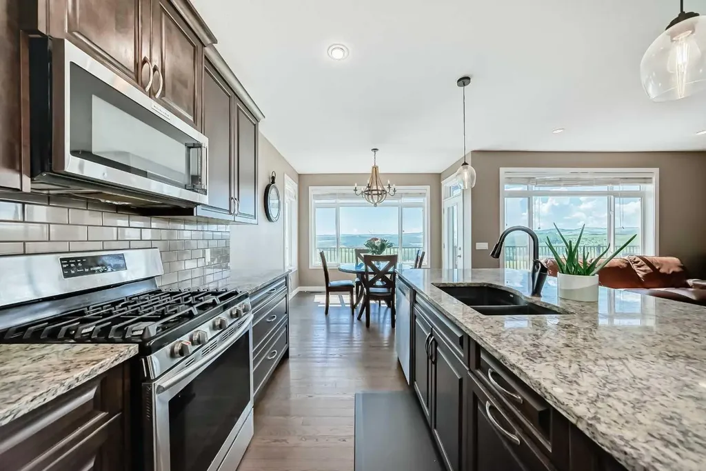 196096 144 Street W Rural Foothills County AB T1S1R8