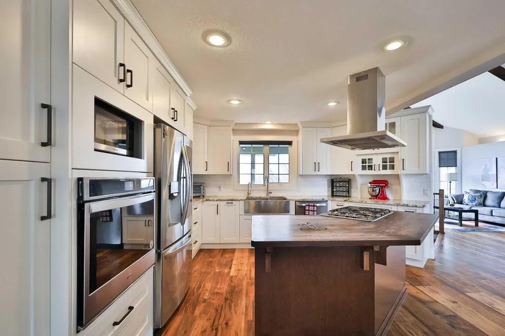 609 7 Avenue Stirling AB T0K 2E0