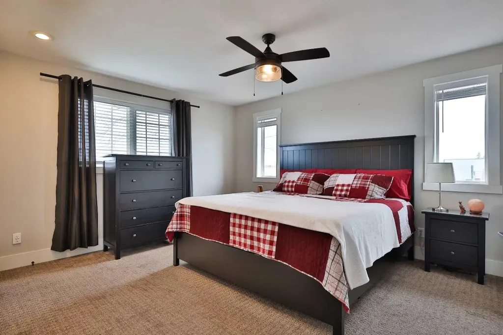609 7 Avenue Stirling AB T0K 2E0