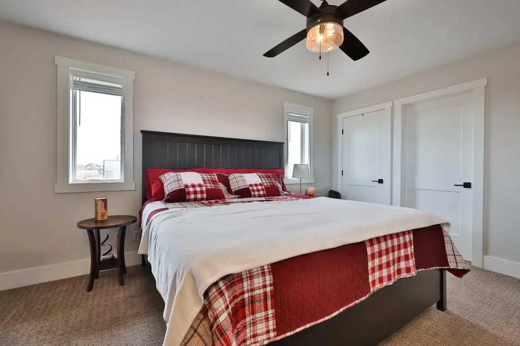 609 7 Avenue Stirling AB T0K 2E0