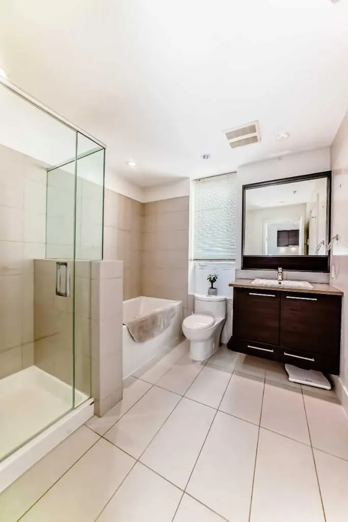 38 9 Street NE Calgary AB T3E 7X9