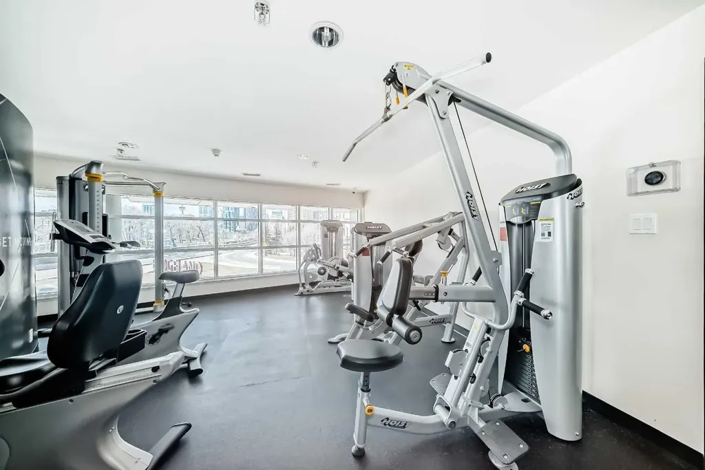 38 9 Street NE Calgary AB T3E 7X9