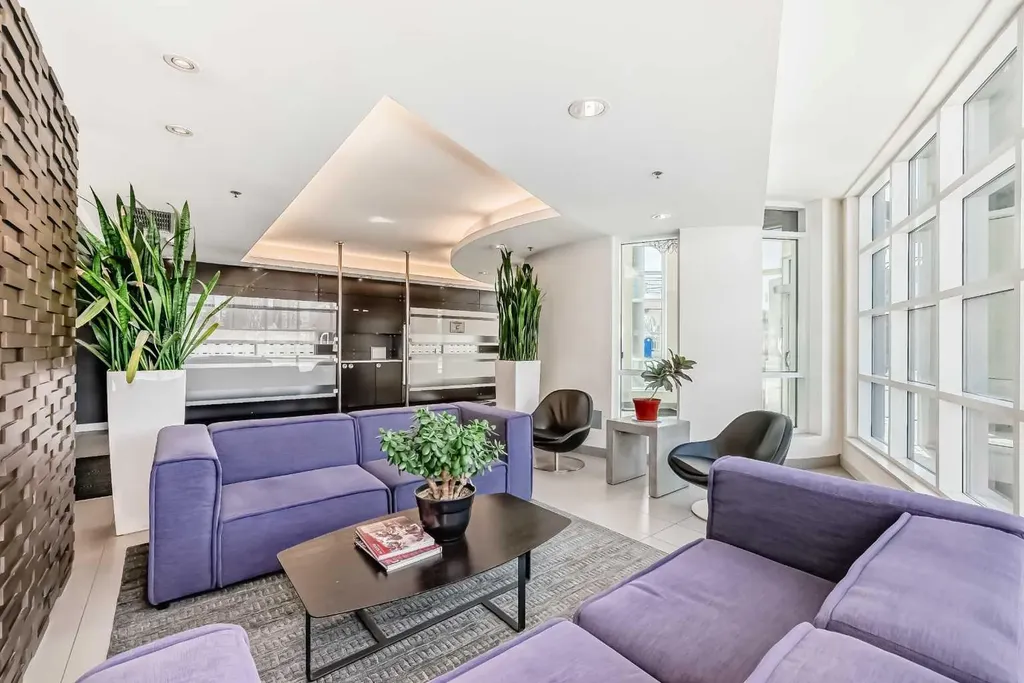 38 9 Street NE Calgary AB T3E 7X9