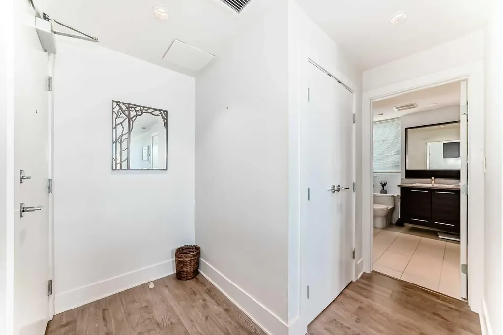 38 9 Street NE Calgary AB T3E 7X9