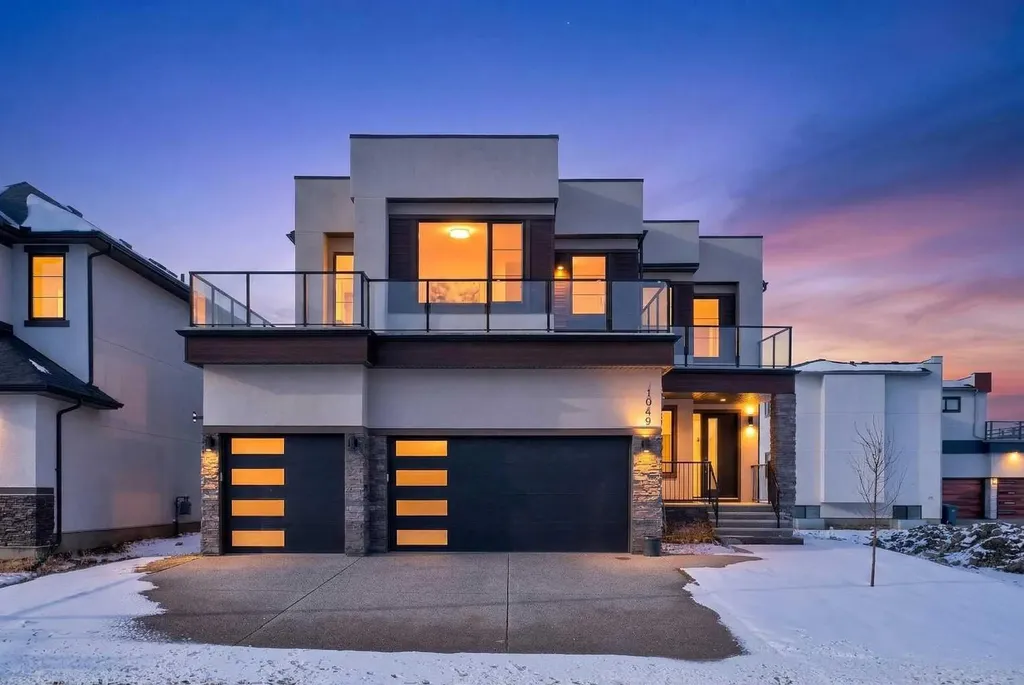 1049 Waterstone Green Chestermere AB T1X 2Z1