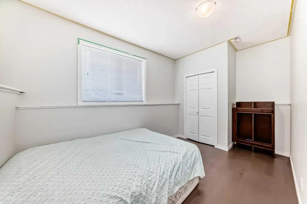 22 Applestone Park SE Calgary AB T2A 7S4