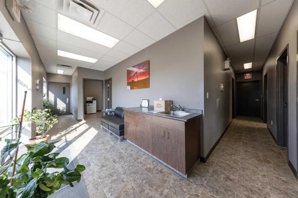 7156 56 Street Lloydminster AB T9V 2W8