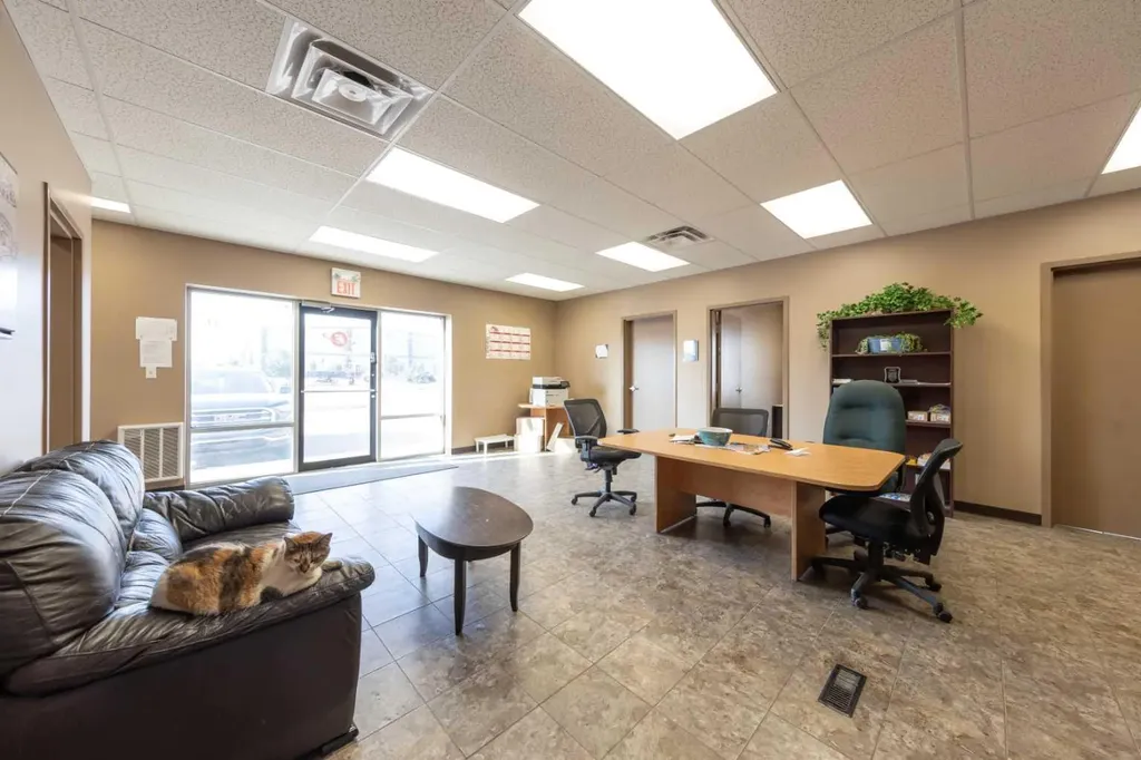 7156 56 Street Lloydminster AB T9V 2W8
