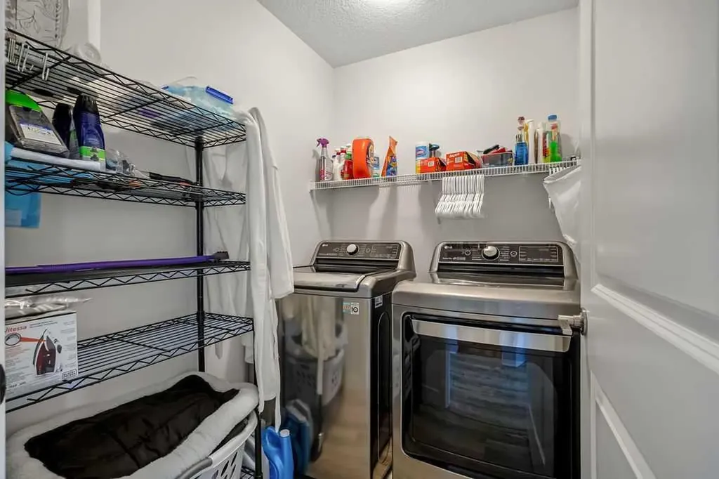 639 Kingsmere Way SE Airdrie AB T4A 0X7