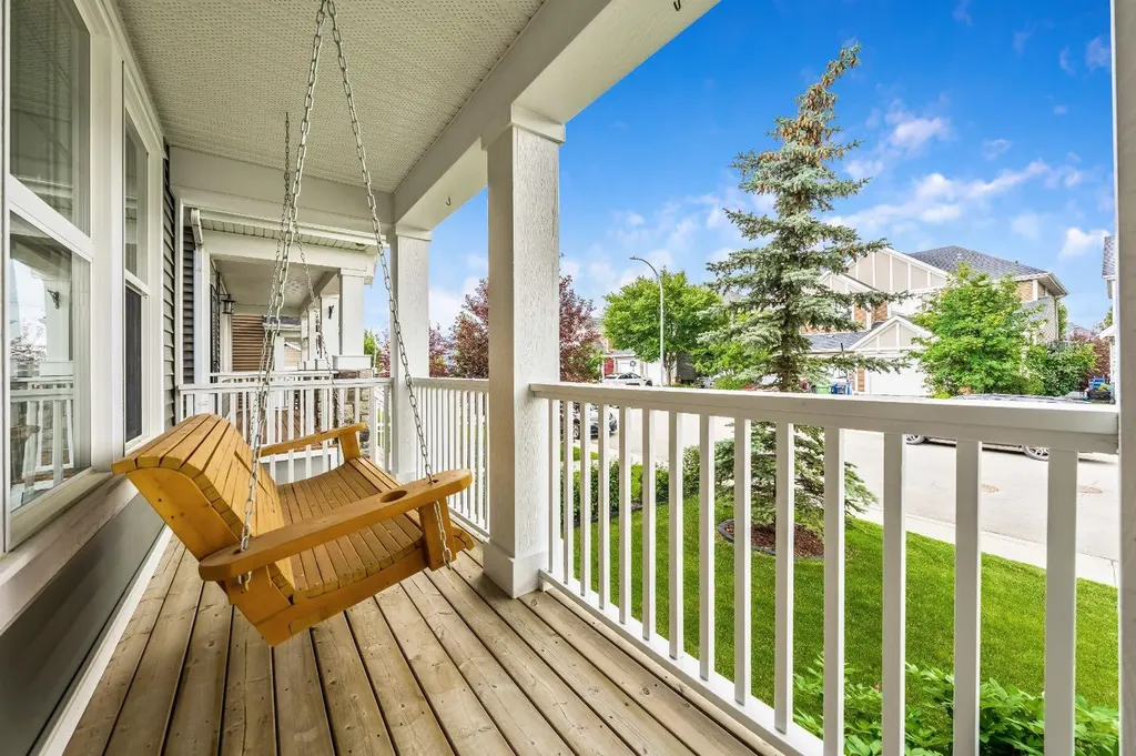 773 River Heights Crescent Cochrane AB T4C 0S2