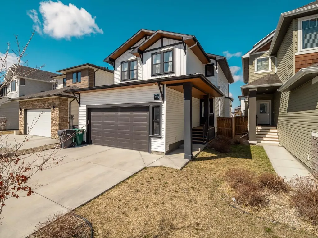 653 Aquitania Boulevard W Lethbridge AB T1J 5N4