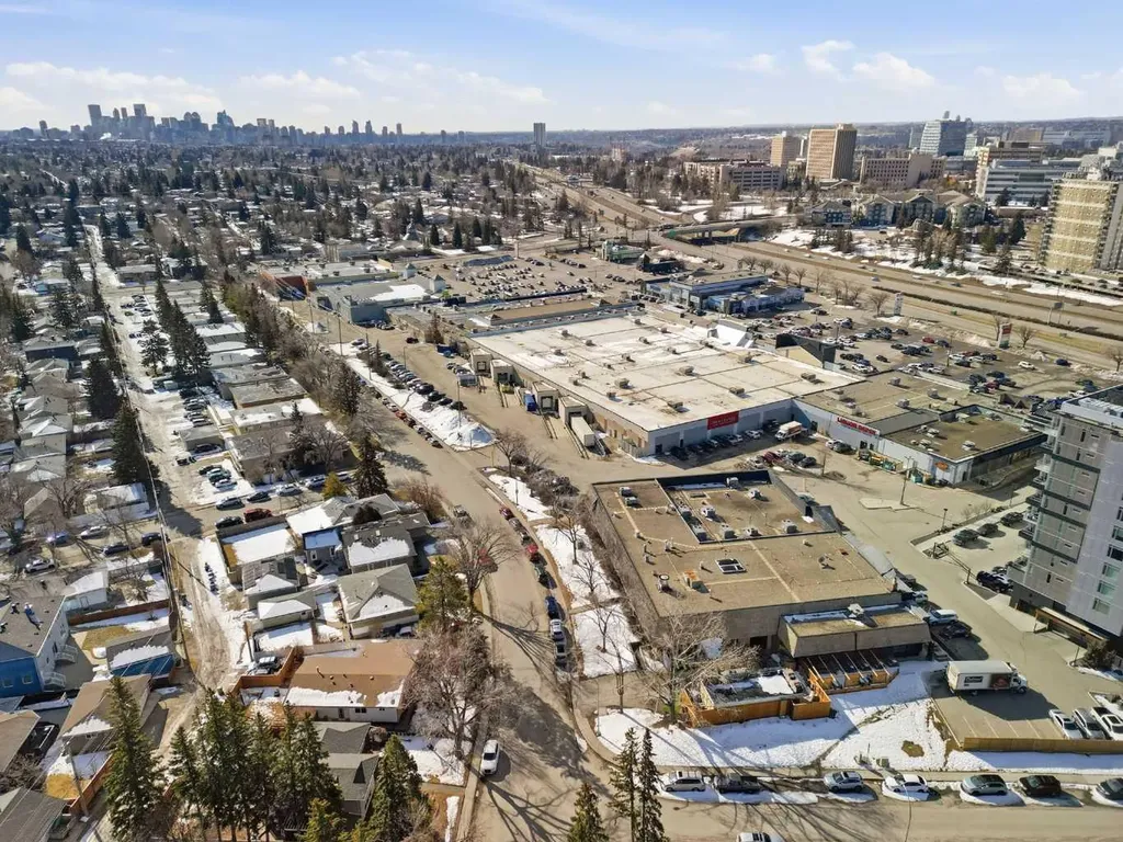 3103 Blakiston Drive NW Calgary AB T2L1L7