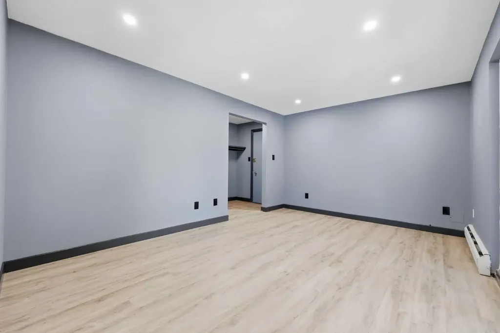 3103 Blakiston Drive NW Calgary AB T2L1L7