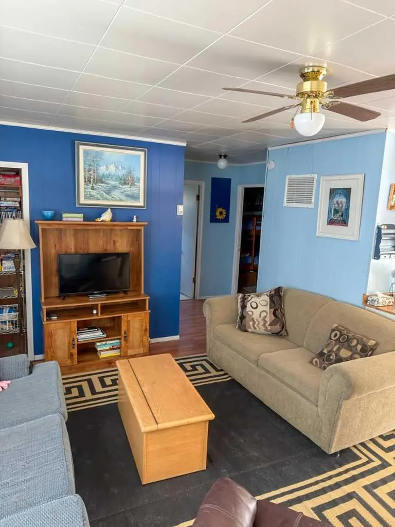 2 Hummingbird Lane Half Moon Bay AB T4S1S1
