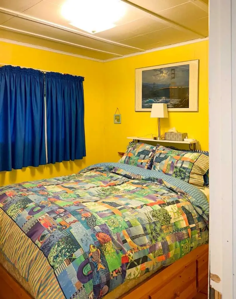 2 Hummingbird Lane Half Moon Bay AB T4S1S1