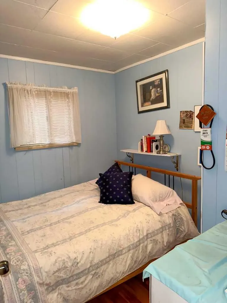 2 Hummingbird Lane Half Moon Bay AB T4S1S1