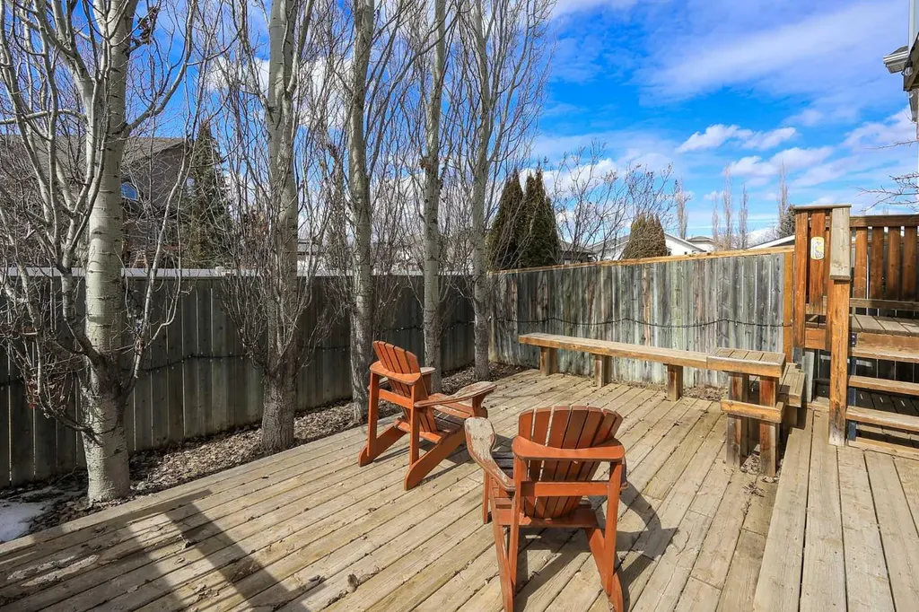 50 Donald Close Red Deer AB T4P 3E7