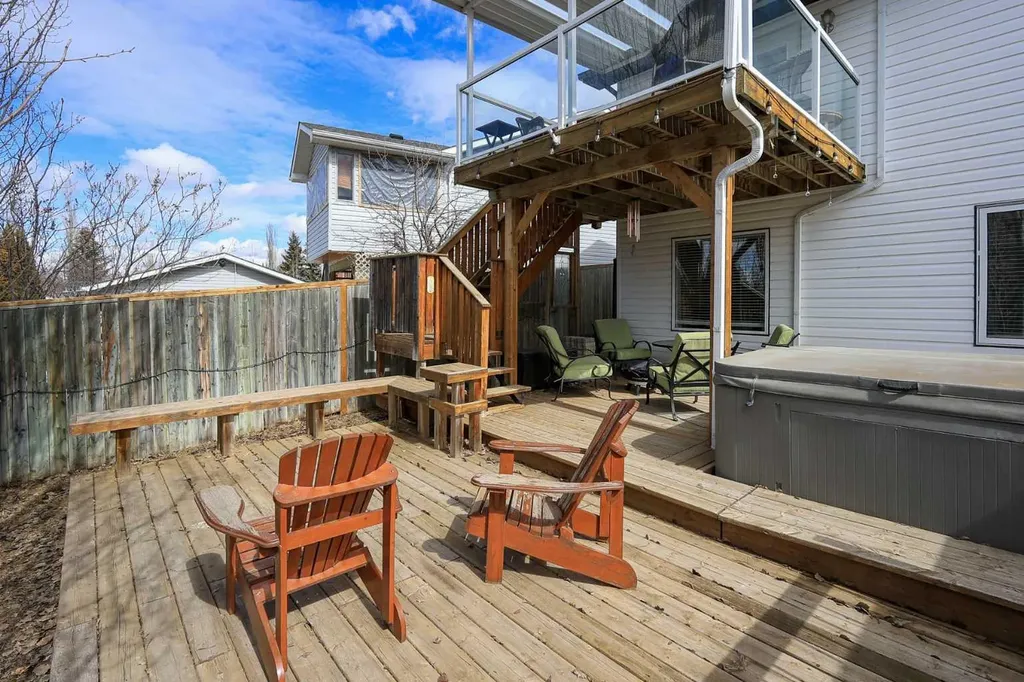 50 Donald Close Red Deer AB T4P 3E7