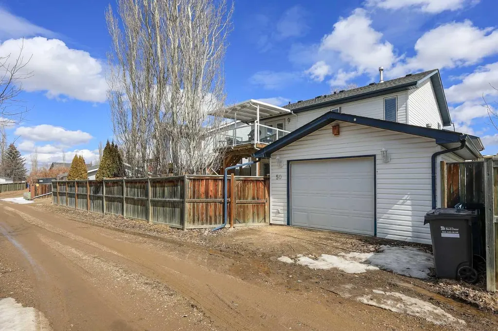 50 Donald Close Red Deer AB T4P 3E7