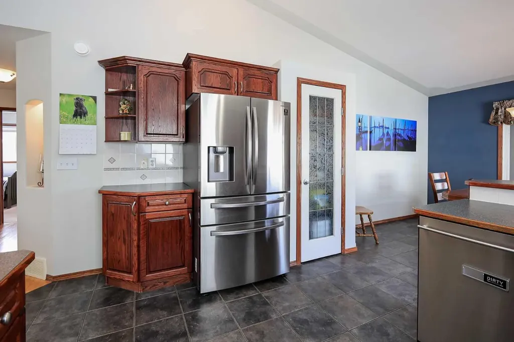 50 Donald Close Red Deer AB T4P 3E7