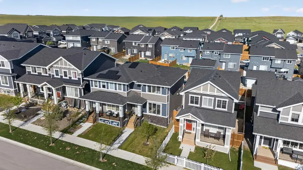 394 Sundown Road Cochrane AB T4C 2A6