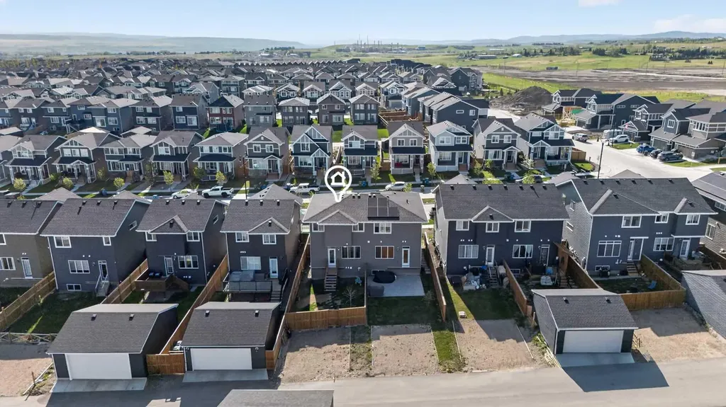 394 Sundown Road Cochrane AB T4C 2A6