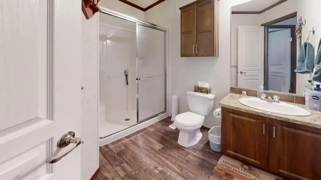 5853 4 Street W Claresholm AB T0L 0T0