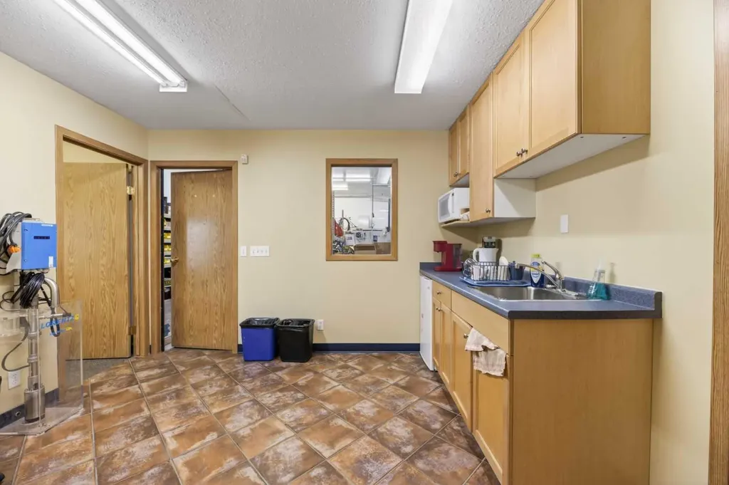 4511 Imperial Road Olds AB T4H1M6