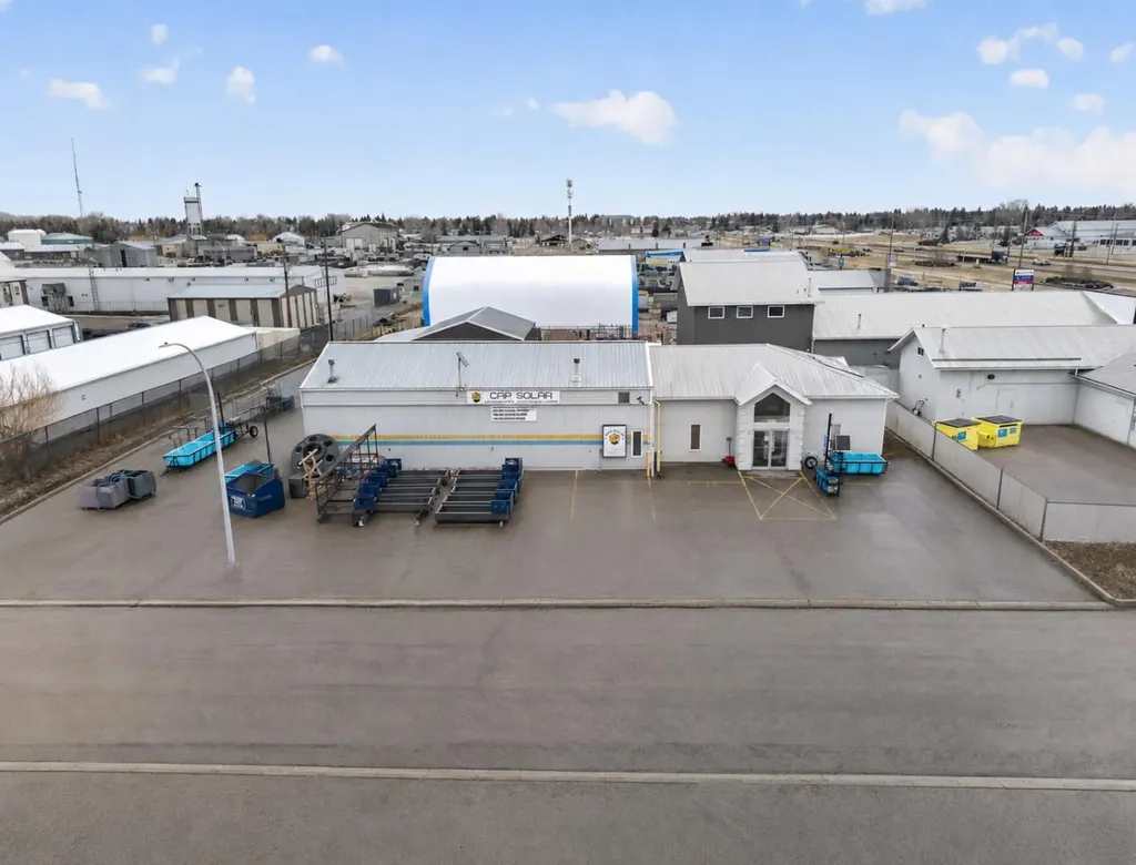 4511 Imperial Road Olds AB T4H1M6