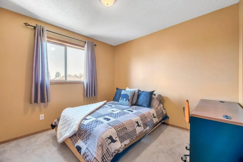 7 Springs Crescent SE Airdrie AB T4A 2C2