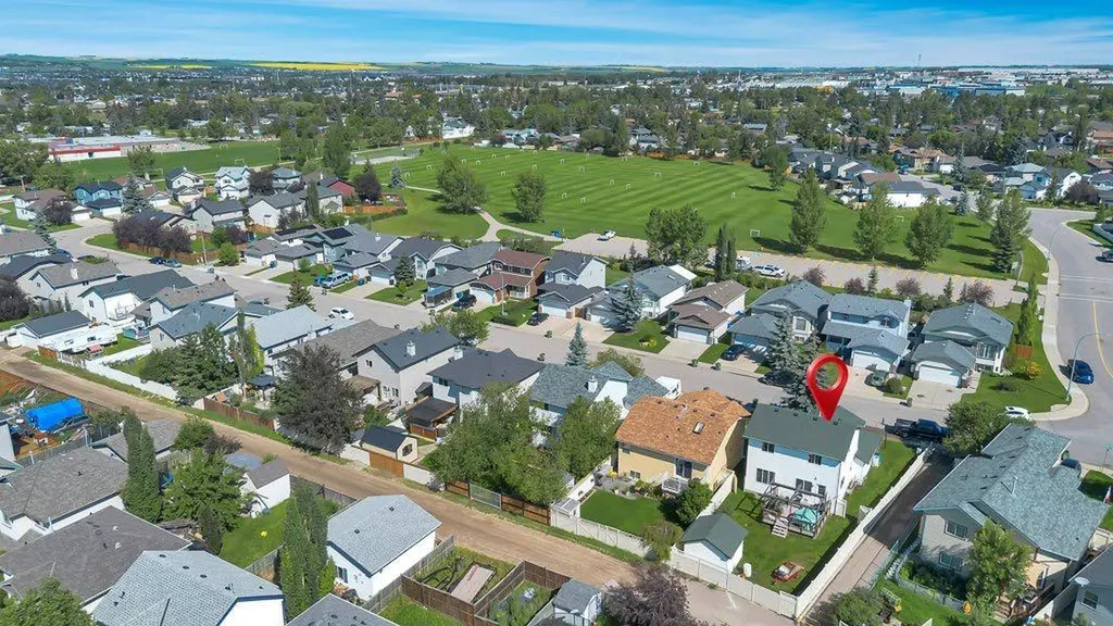 7 Springs Crescent SE Airdrie AB T4A 2C2
