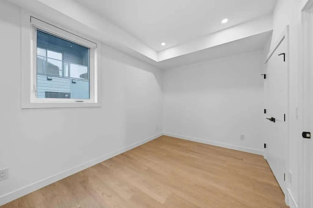 1224 20 Avenue NW Calgary AB T2N 2K4