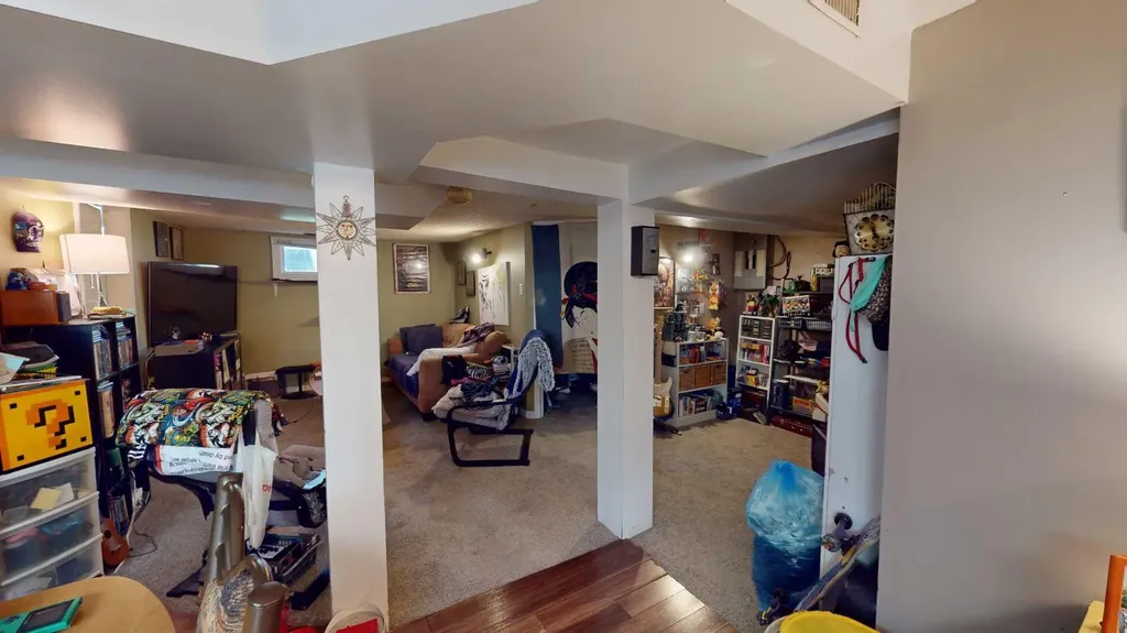 1625 23 Avenue SW Calgary AB T2T 0V1