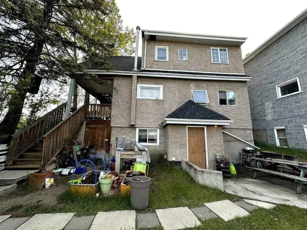 1625 23 Avenue SW Calgary AB T2T 0V1