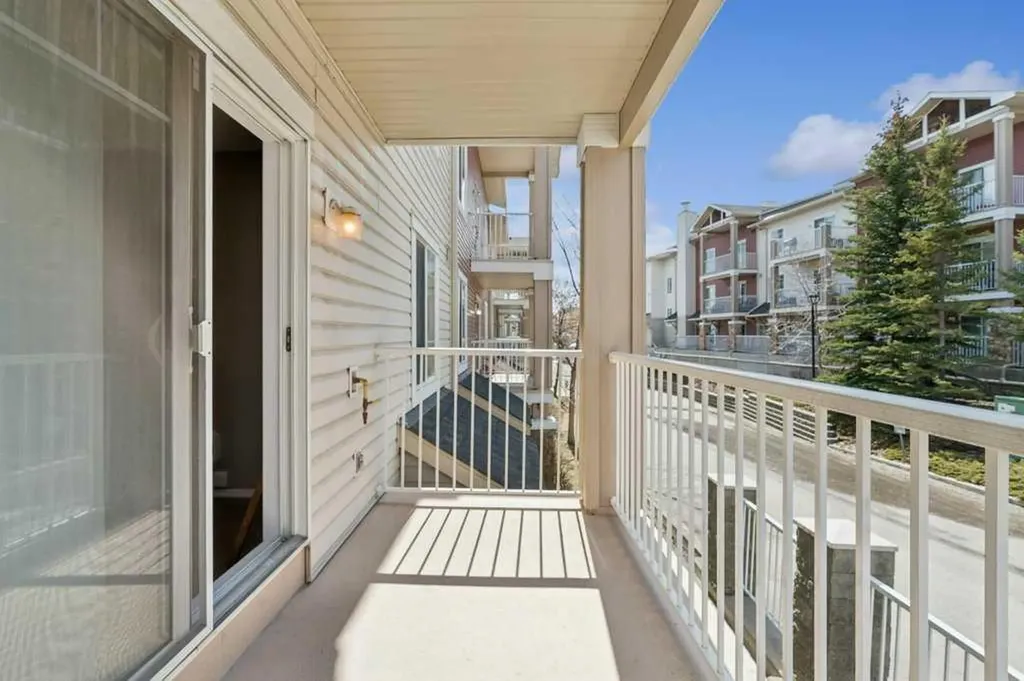 70 Panamount Drive NW Calgary AB T3K 6G8
